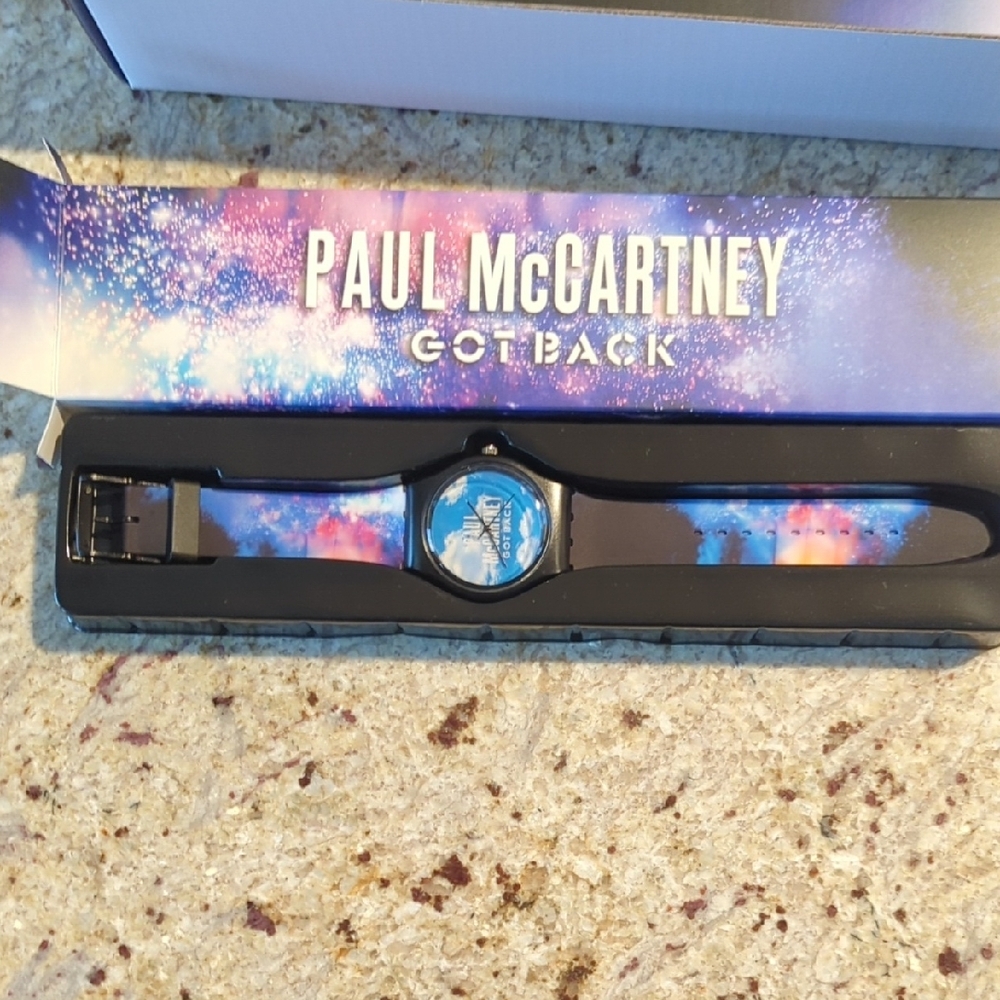 Paul McCartney Got Back Watch - Black and Blue - Picture 3 of 6
